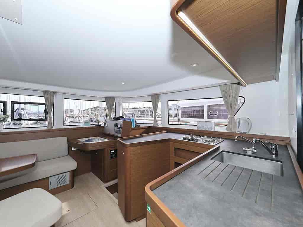 Boat picture 9