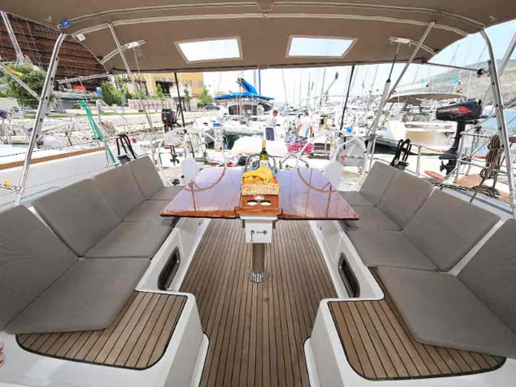 Boat picture 9