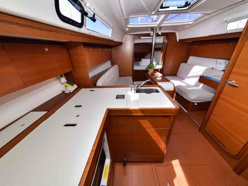 Boat picture 16