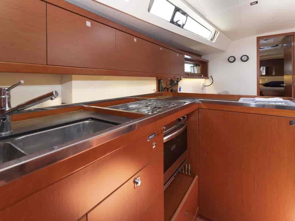 Boat picture 10
