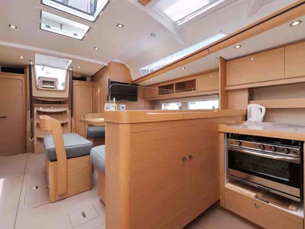 Boat picture 14