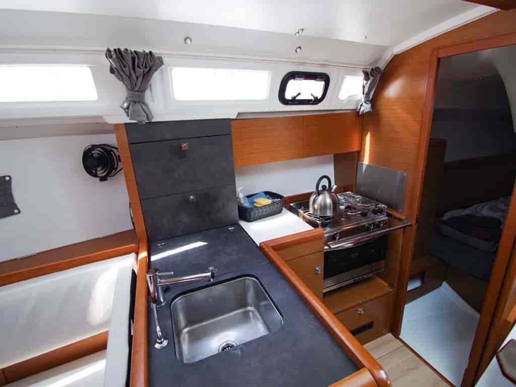 Boat picture 12