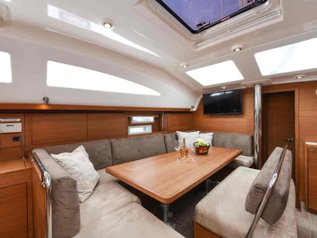 Boat picture 13