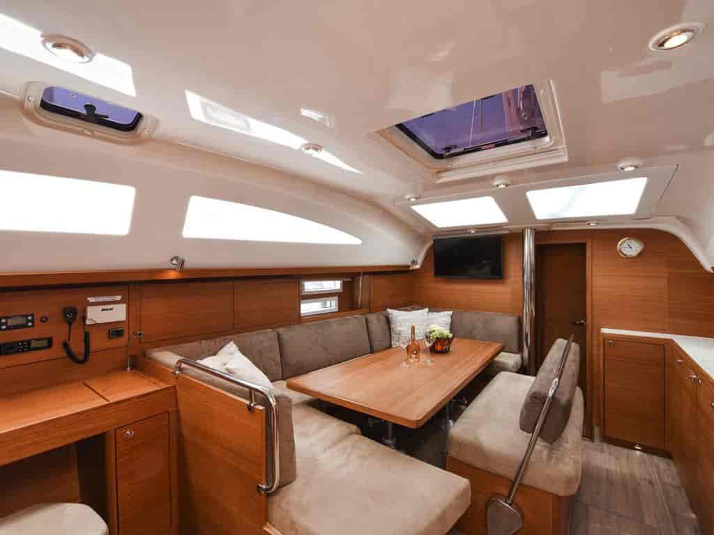 Boat picture 16